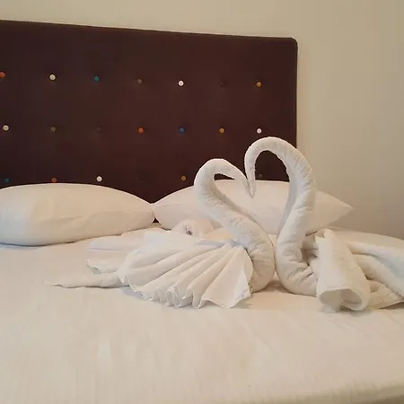 Apartment Royal Summer Mamaia